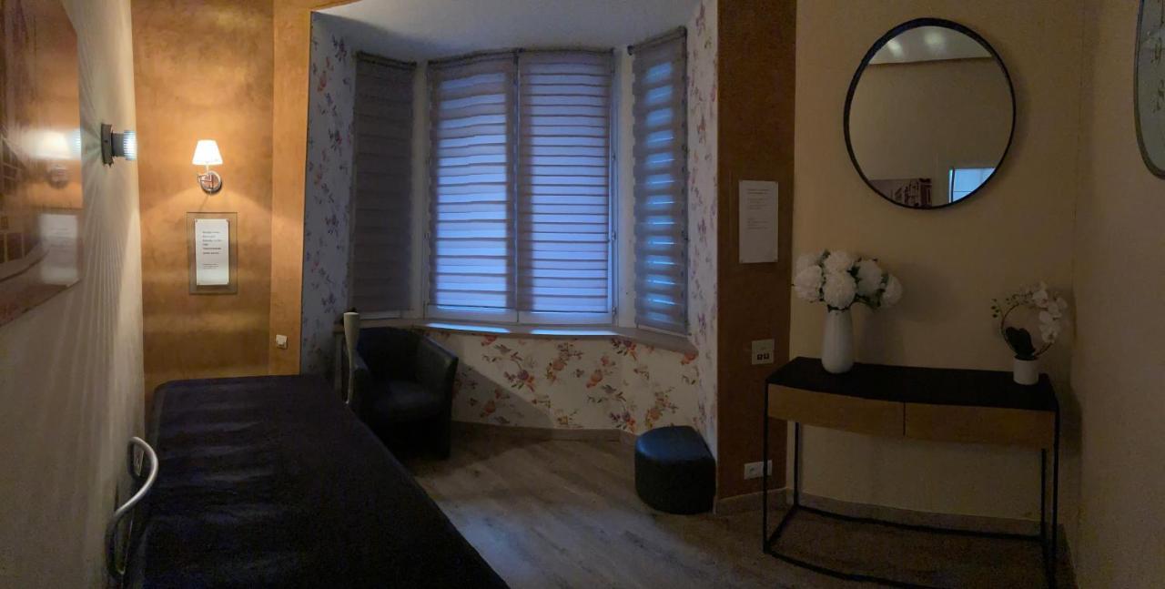 Hotel Calme Des Pins & Spa Les Sables-dʼOlonne Exterior foto