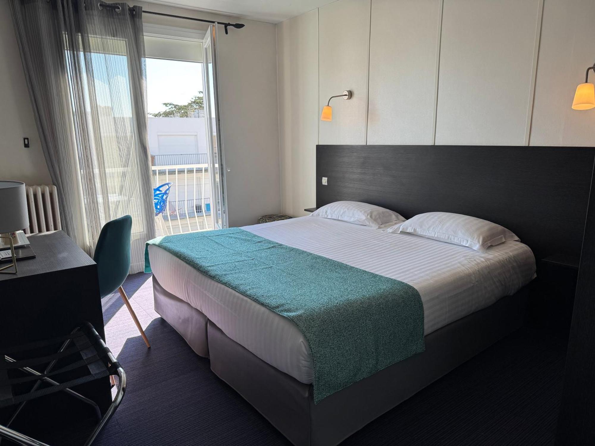 Hotel Calme Des Pins & Spa Les Sables-dʼOlonne Exterior foto
