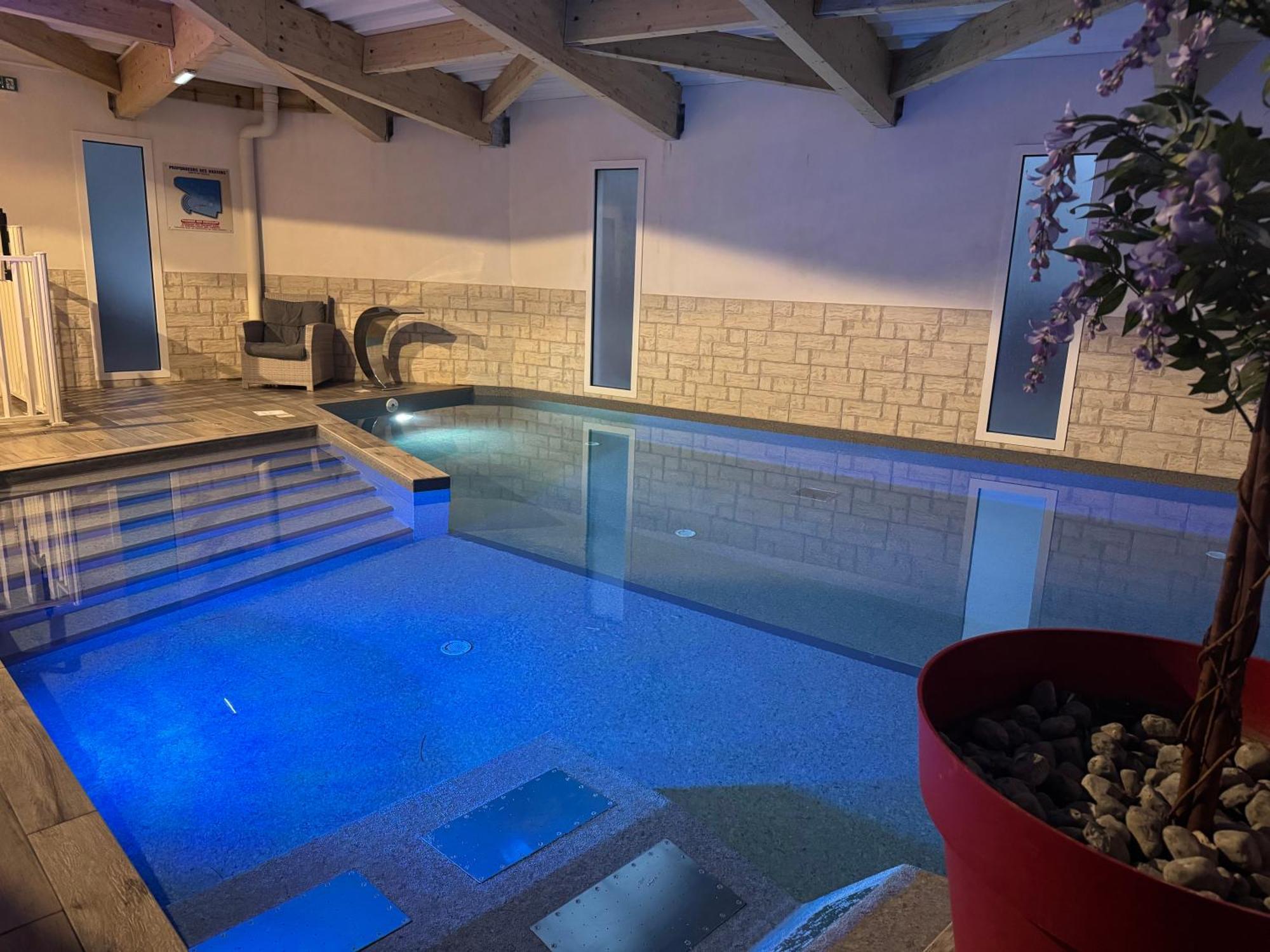 Hotel Calme Des Pins & Spa Les Sables-dʼOlonne Exterior foto