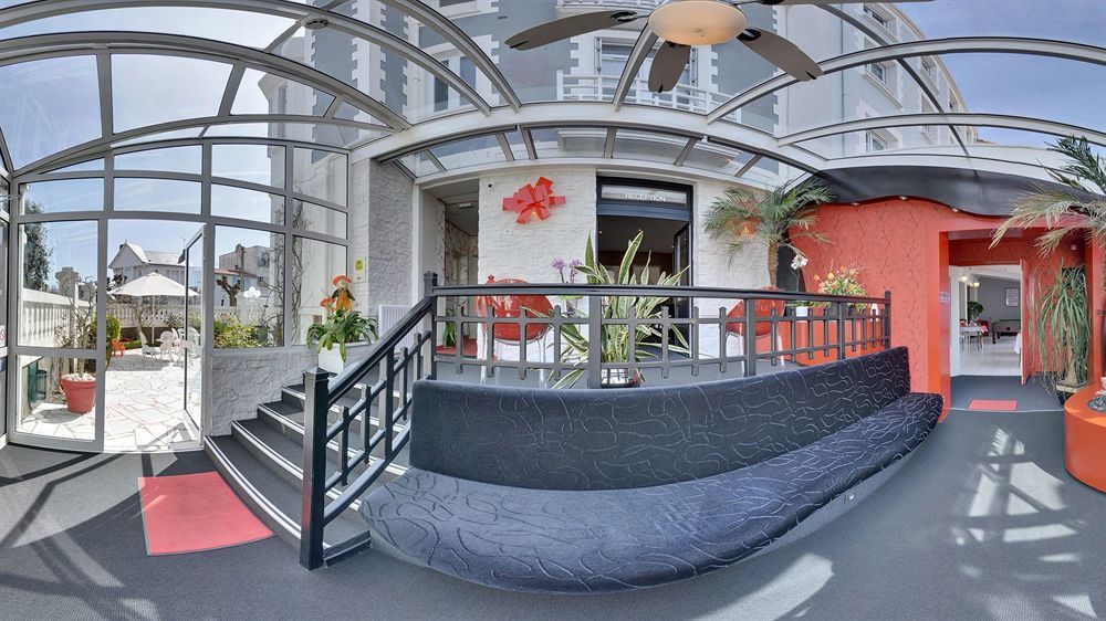 Hotel Calme Des Pins & Spa Les Sables-dʼOlonne Exterior foto